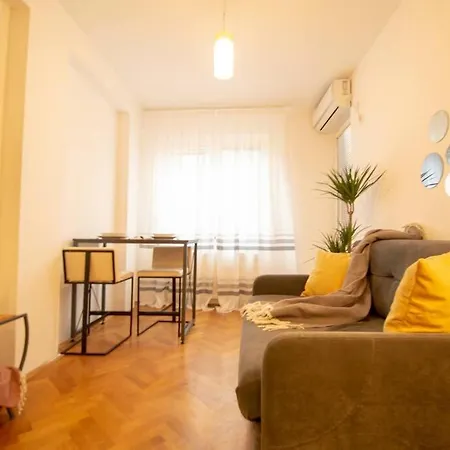 Yellow Circles Apt. On Great Location New *